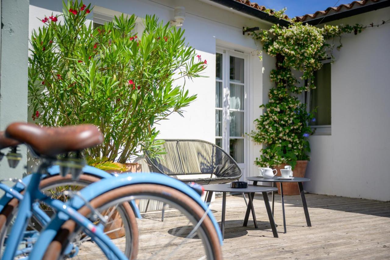 Hotel Le Clocher Ars-en-Ré Exterior photo